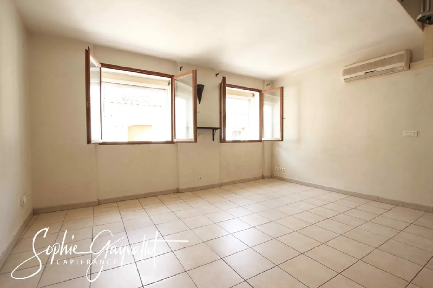  à vendre maison Salon-de-Provence Bouches-du-Rhône 5