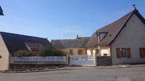 Sémelay Nièvre huis foto 7087416