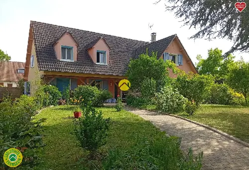 Sens Yonne casa foto