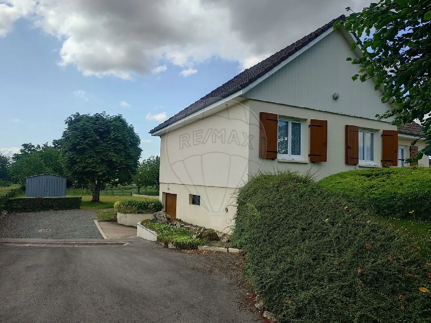  en venta casa Tazilly Nièvre 3