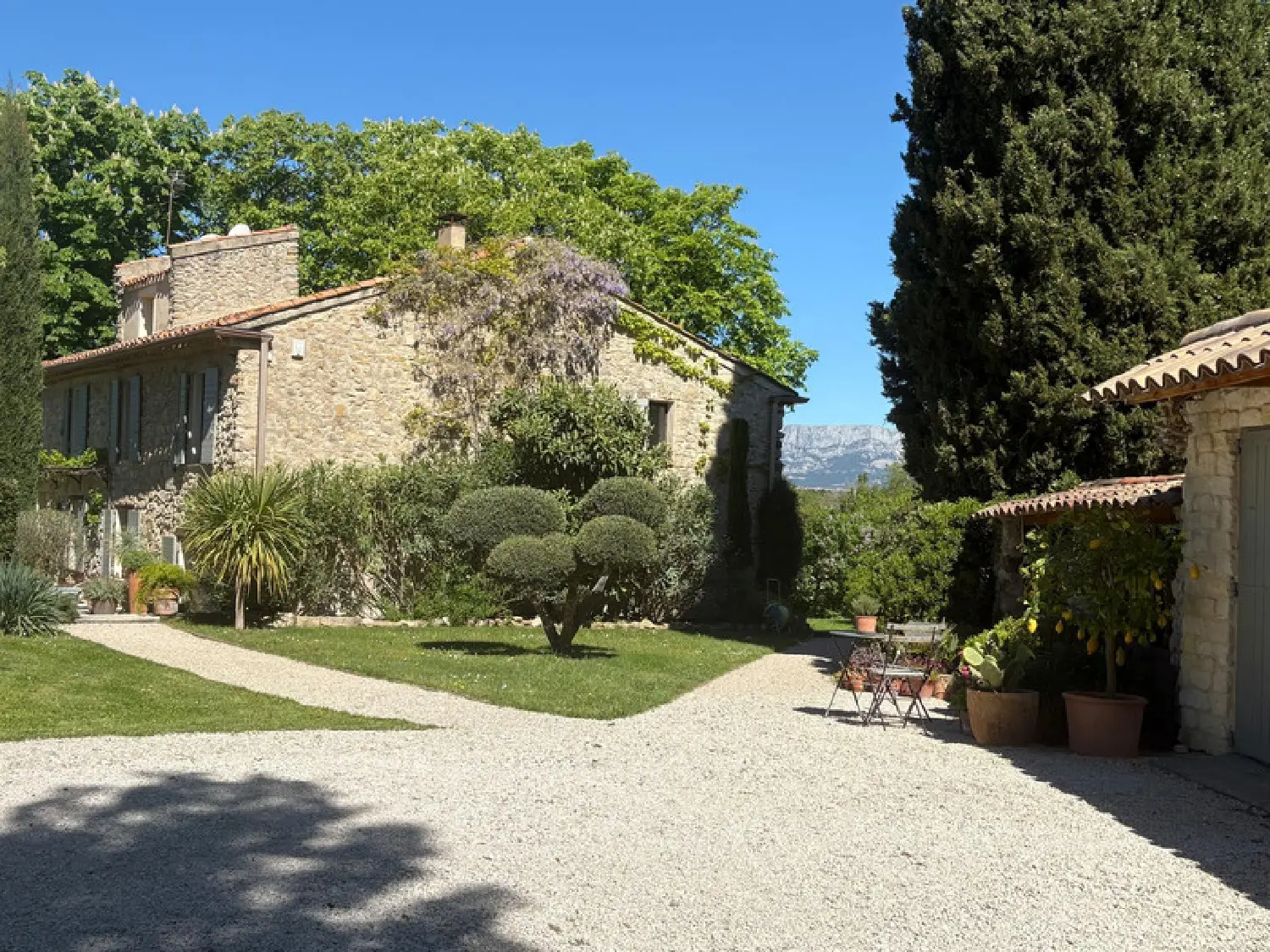 en venta casa Trets Bocas del Ródano 2