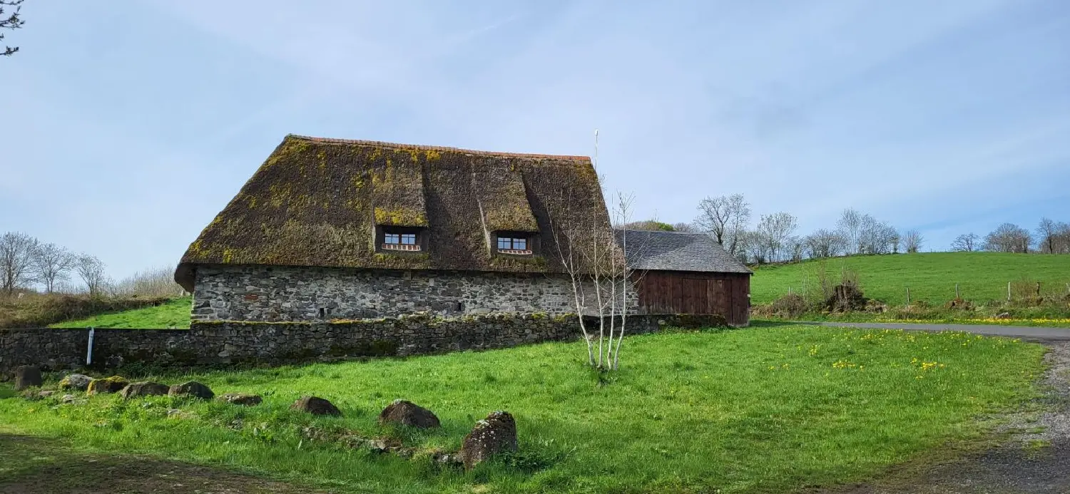 en venta casa Valette Cantal 2