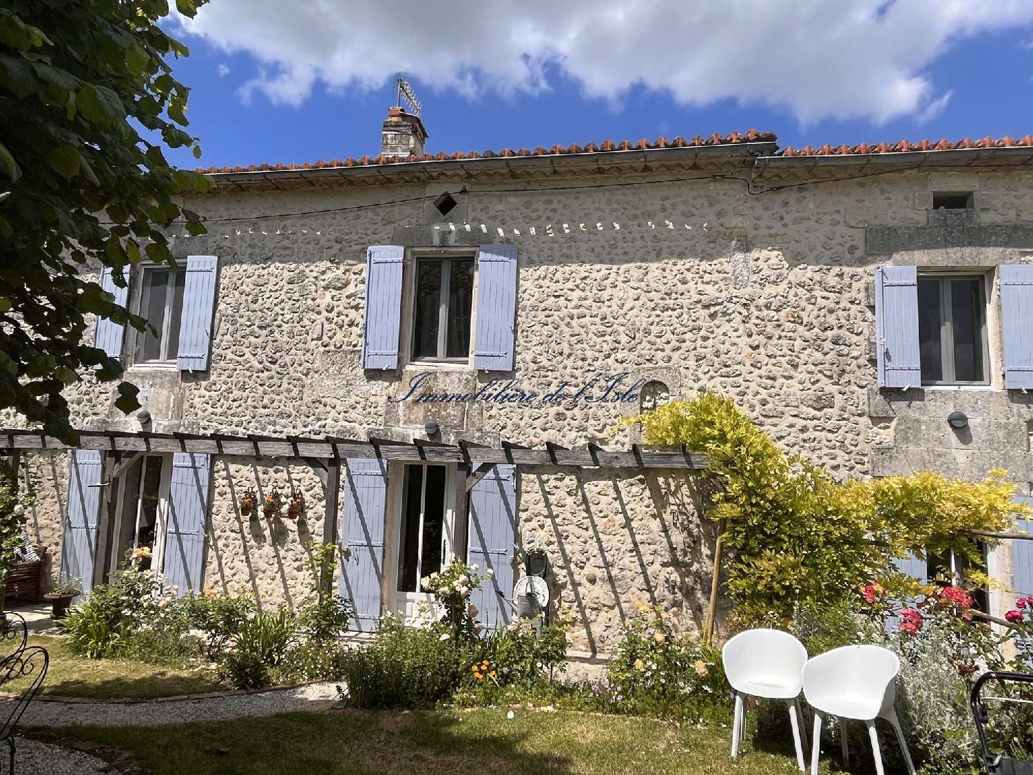  te koop huis Verteillac Dordogne 1