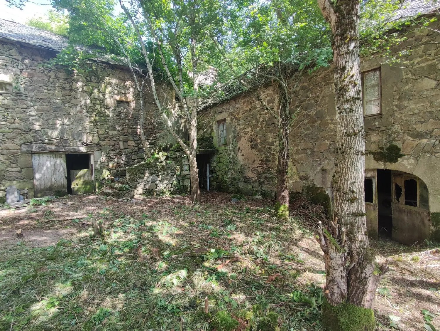 en venta casa Vézins-de-Lévézou Aveyron 2