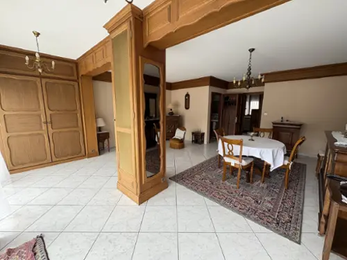 Vic-sur-Cère Cantal huis foto 7098309