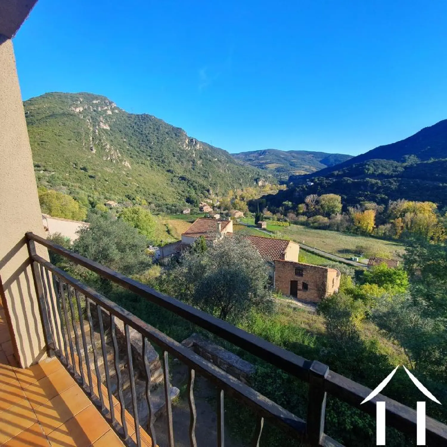  à vendre maison Vieussan Hérault 3