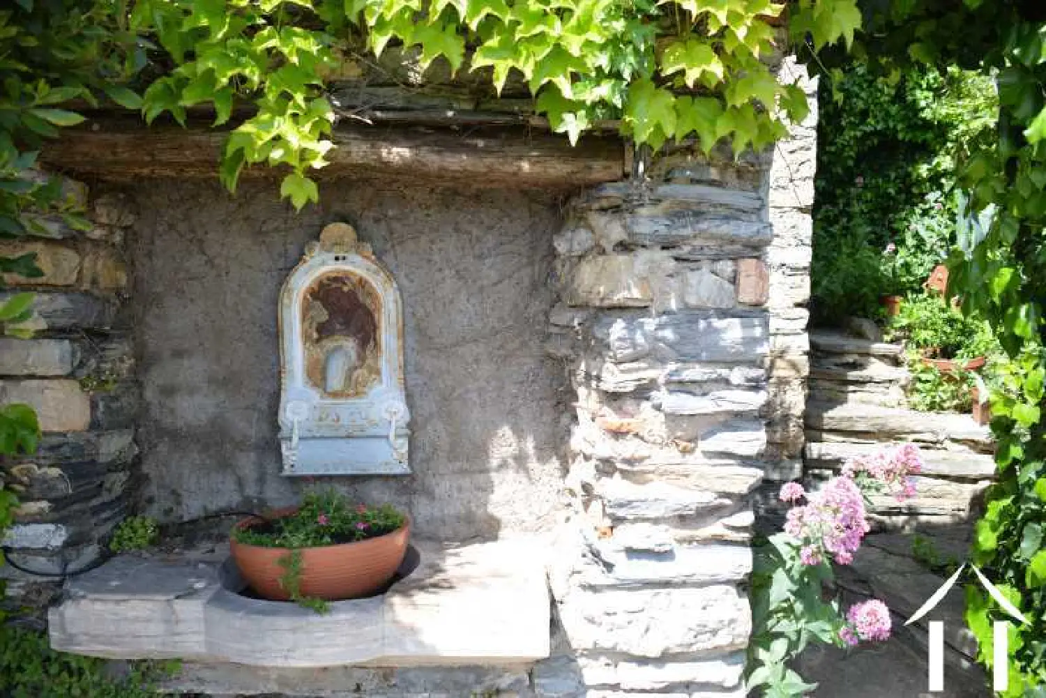  for sale house Vieussan Hérault 4