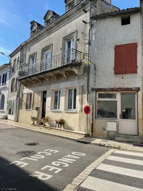 Villefagnan Charente casa foto