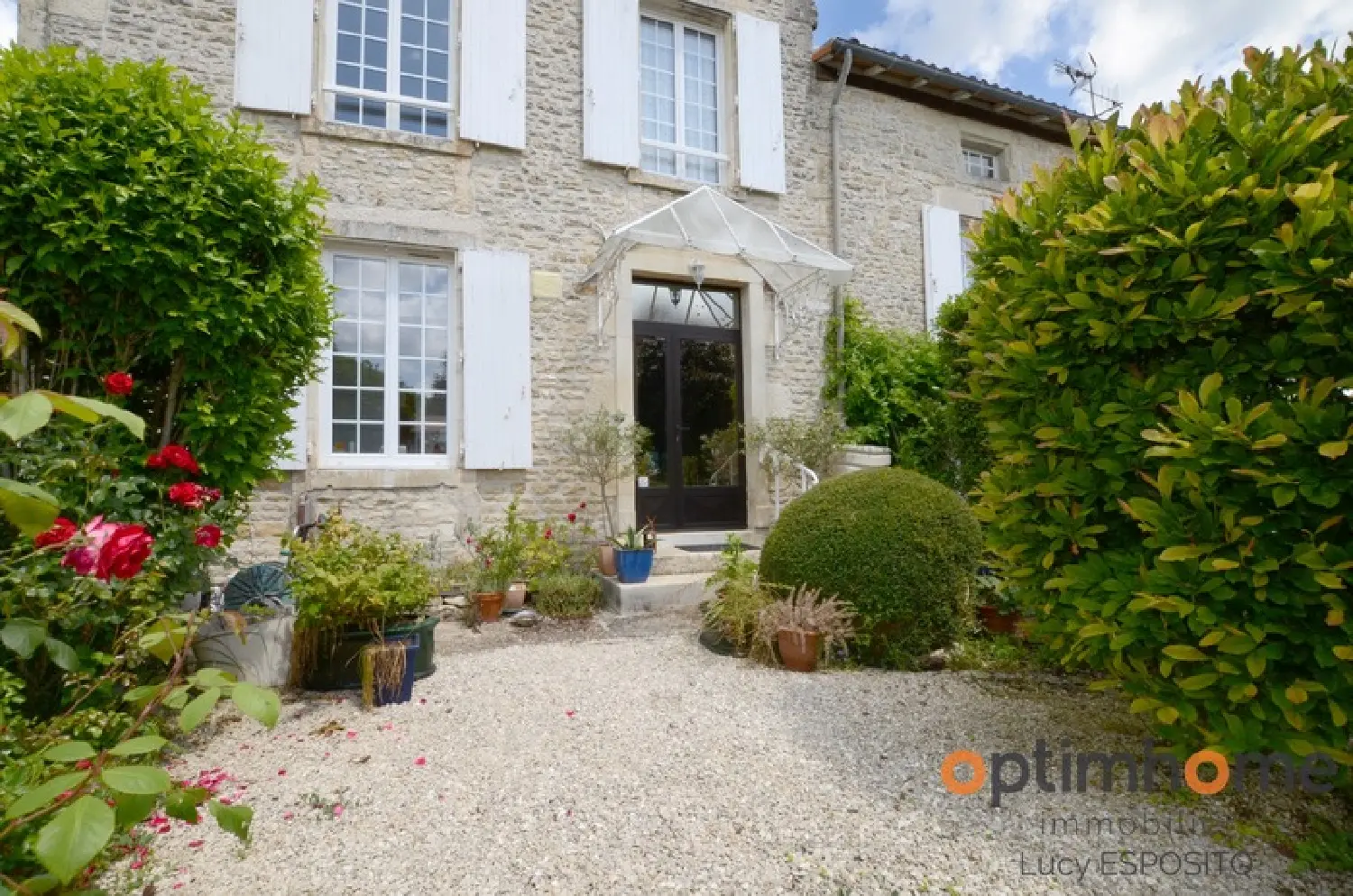 en venta casa Voulême Vienne 3