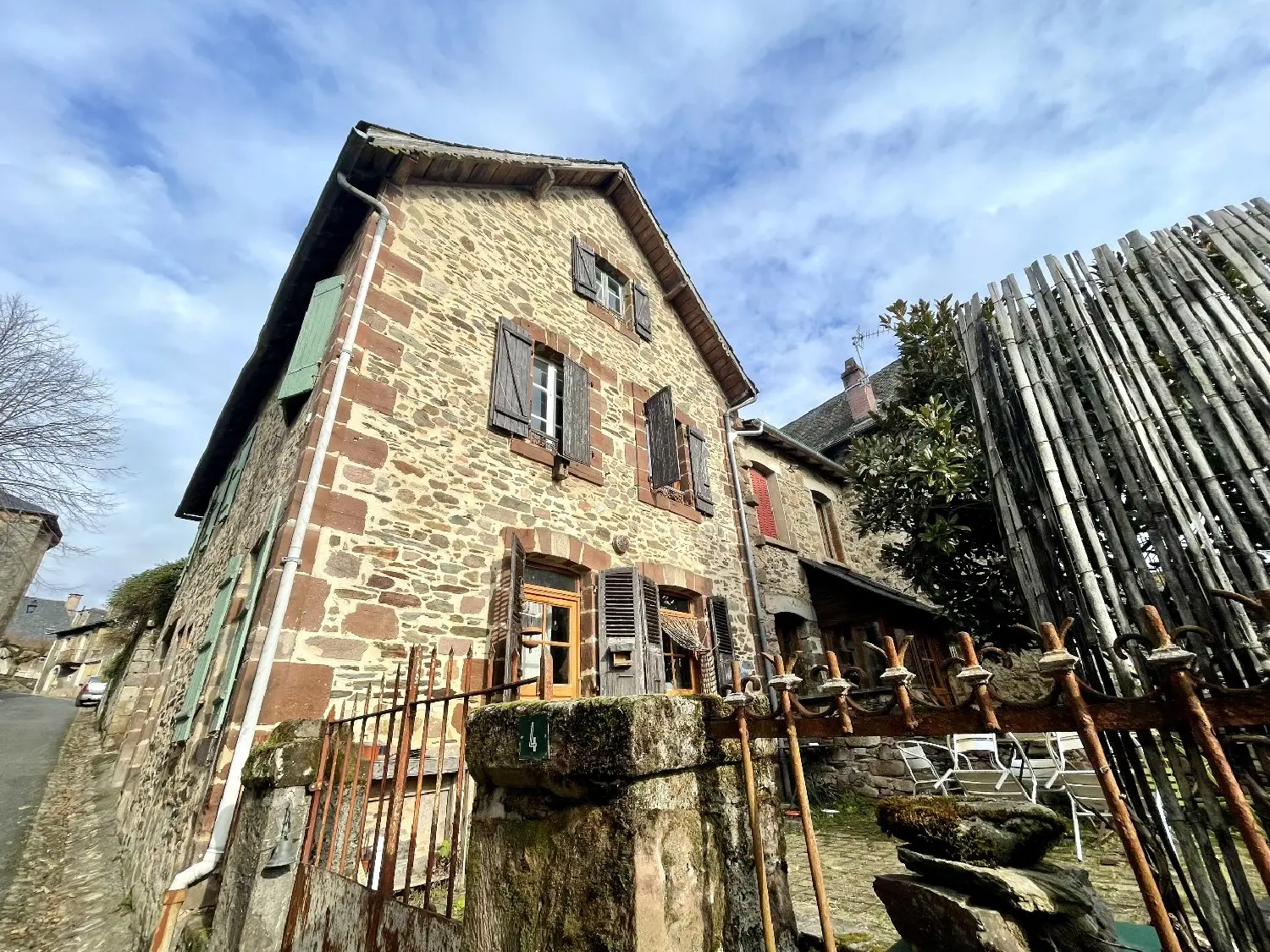  te koop huis Voutezac Corrèze 2