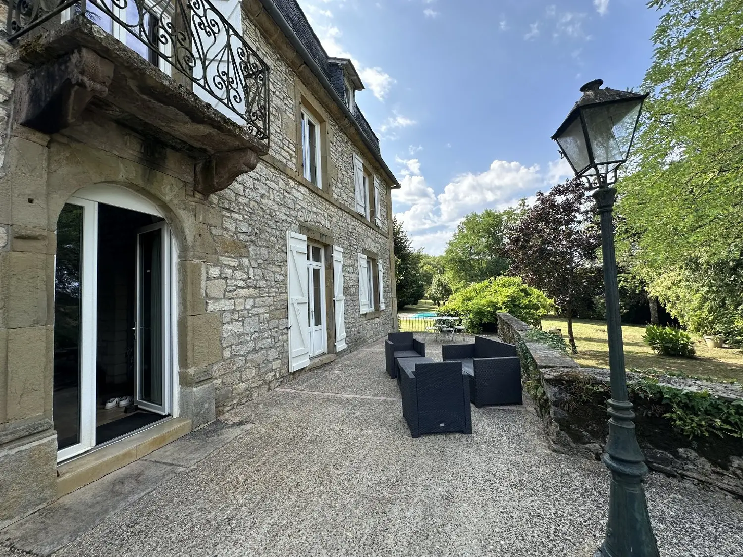  en venta mansión La Chapelle-aux-Saints Corrèze 1