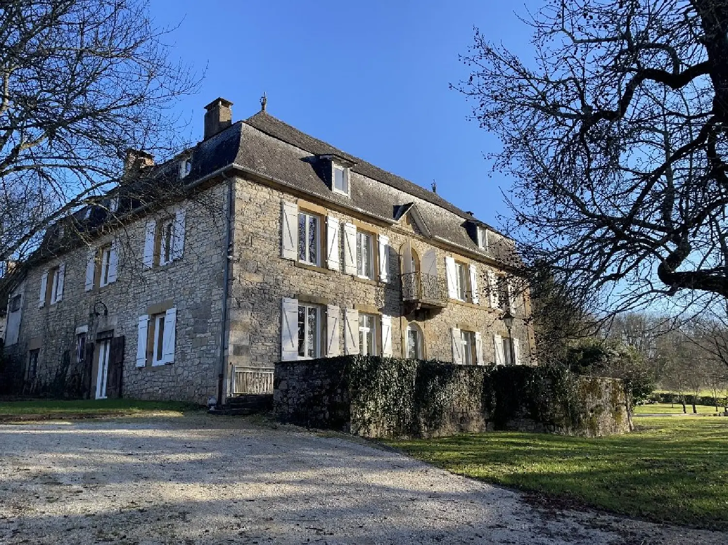 en venta mansión La Chapelle-aux-Saints Corrèze 2