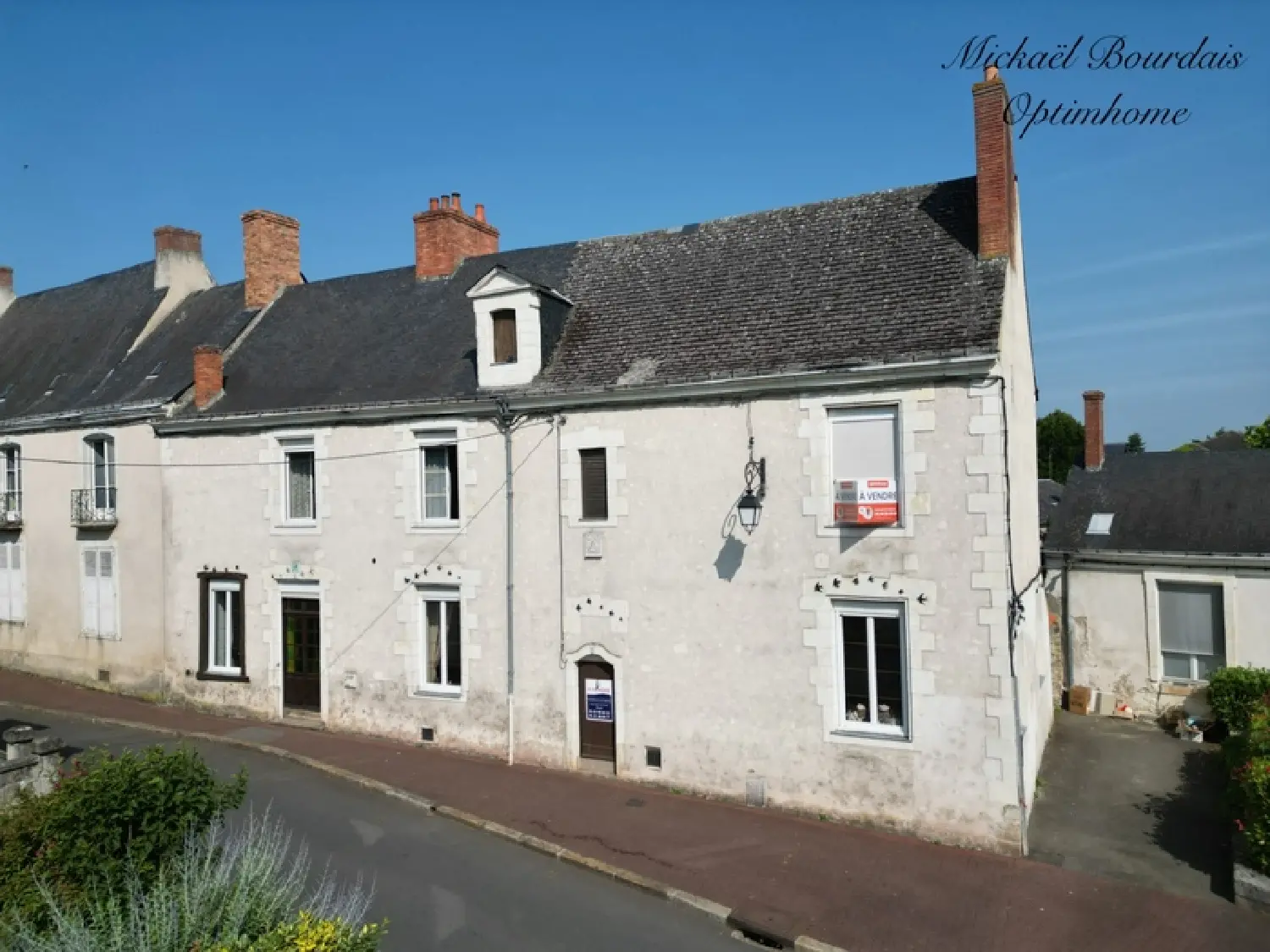  te koop herenhuis Le Lude Sarthe 1
