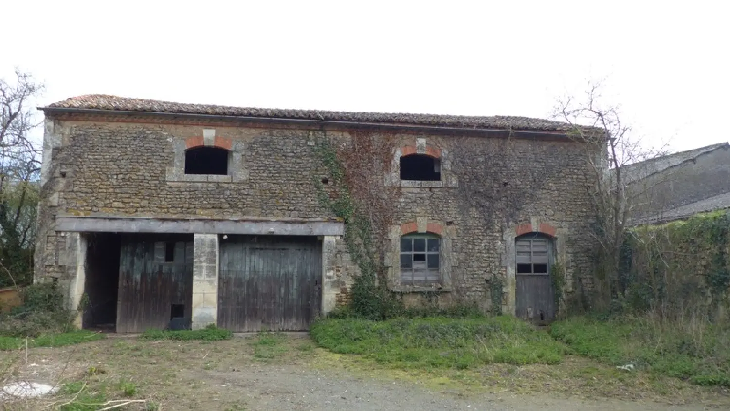  te koop herenhuis Les Jumeaux Deux-Sèvres 2