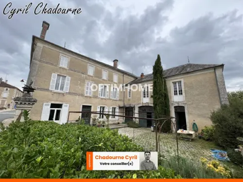 Nontron Dordogne herenhuis foto 7094046