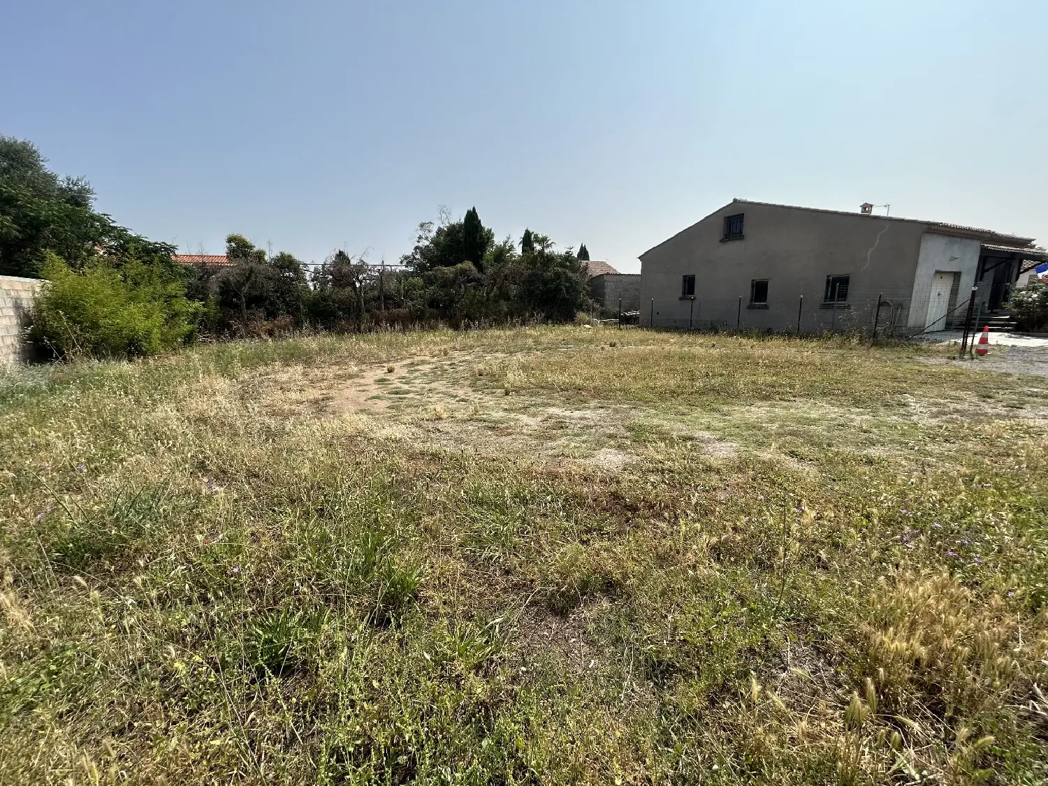 en venta terreno Bessan Hérault 2