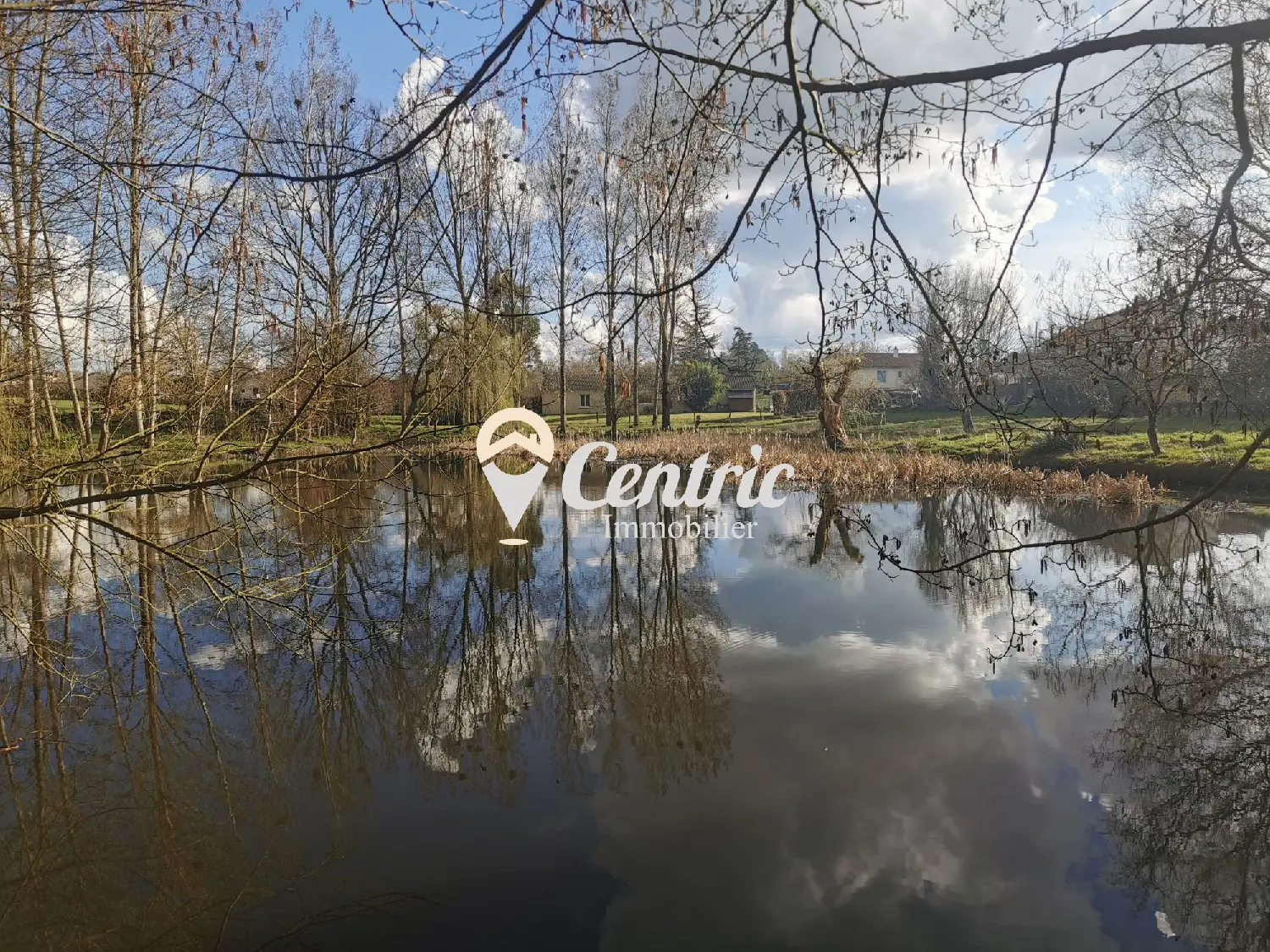  à vendre terrain La Chapelle-Saint-Laurent Deux-Sèvres 1