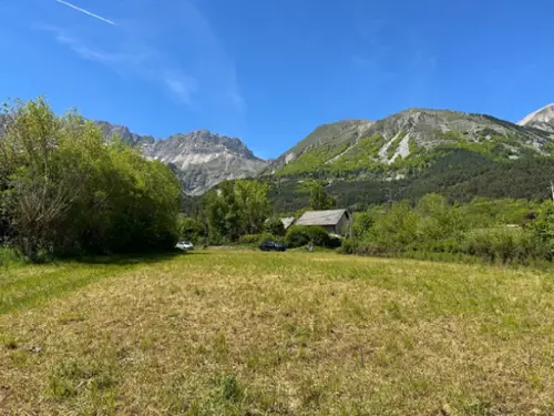 Le Noyer Hautes-Alpes terrain foto 7097791