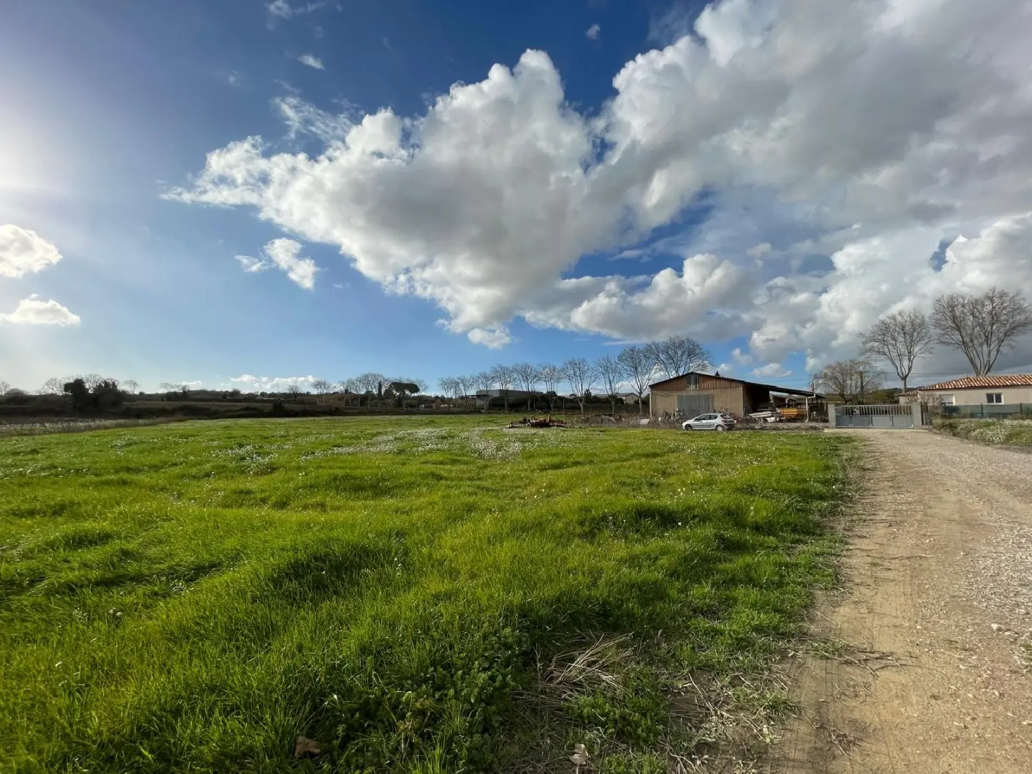  te koop terrein Pouzolles Hérault 5