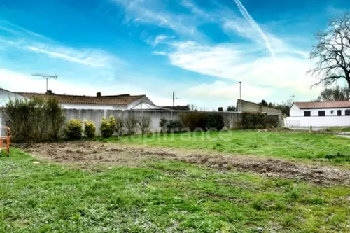 Sainte-Soulle Charente-Maritime terrein foto 7091356