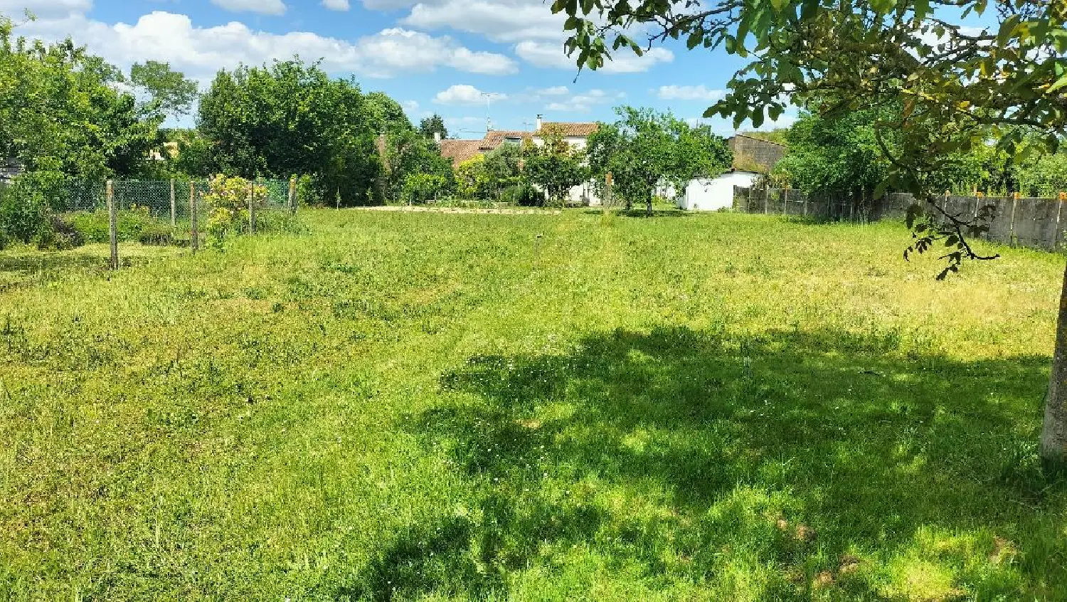 en venta terreno Surgères Charente-Maritime 3