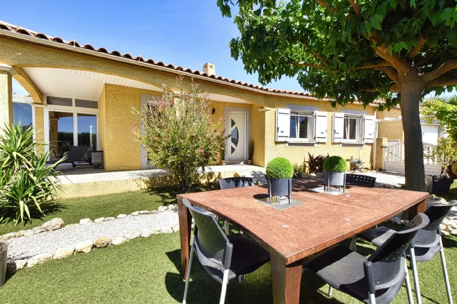 en venta villa Adissan Hérault 2