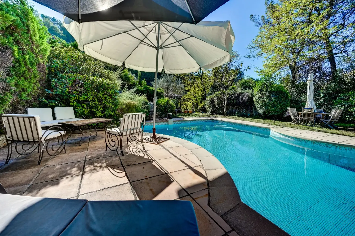  te koop villa Aix-en-Provence Bouches-du-Rhône 2