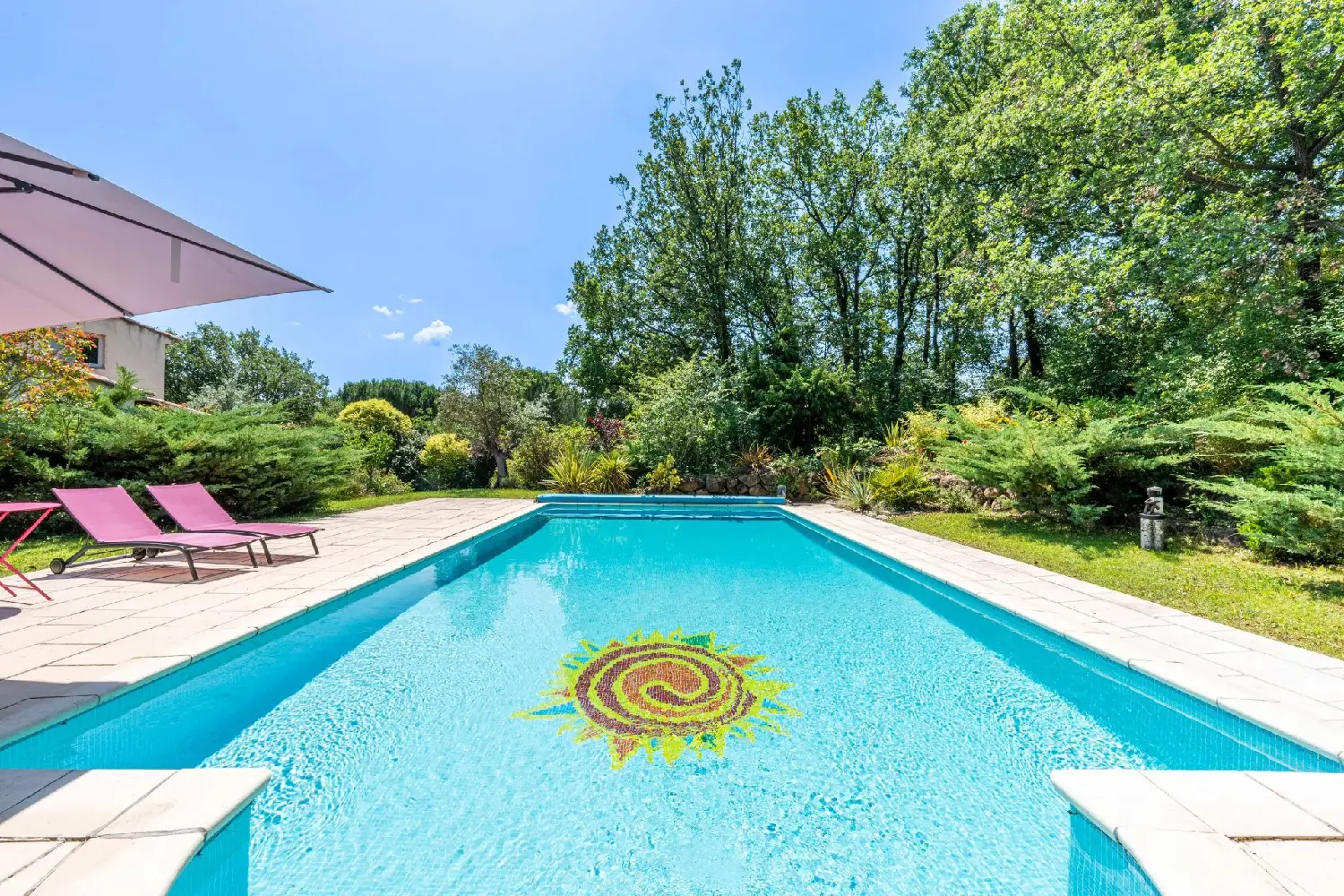  à vendre villa Aix-en-Provence Bouches-du-Rhône 2