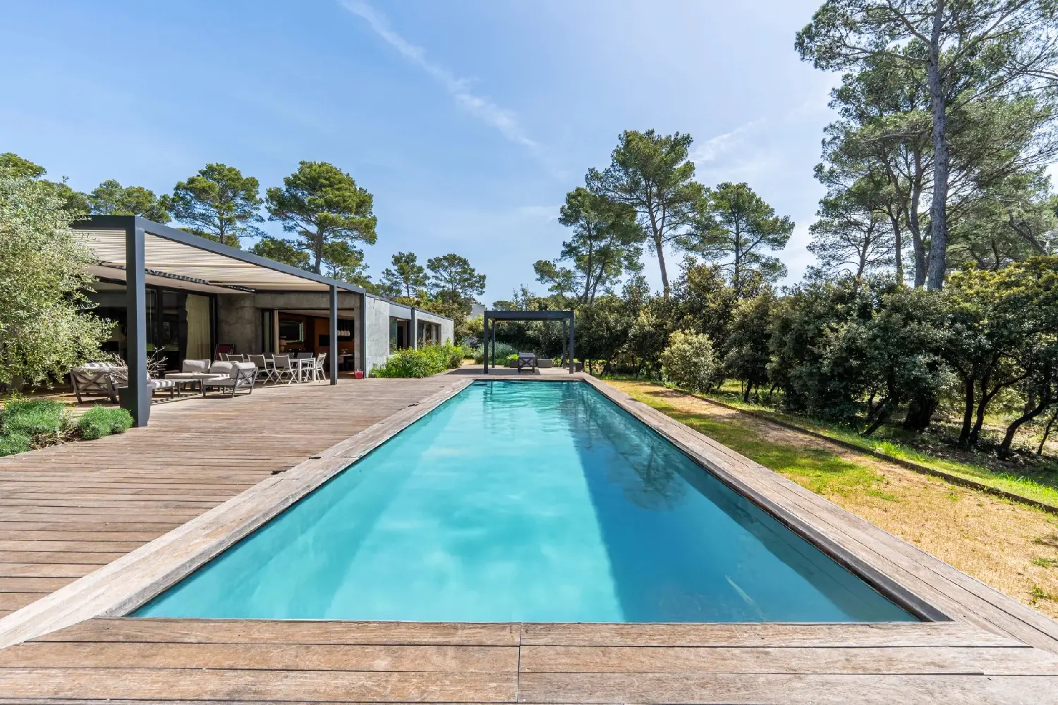  à vendre villa Aix-en-Provence Bouches-du-Rhône 2