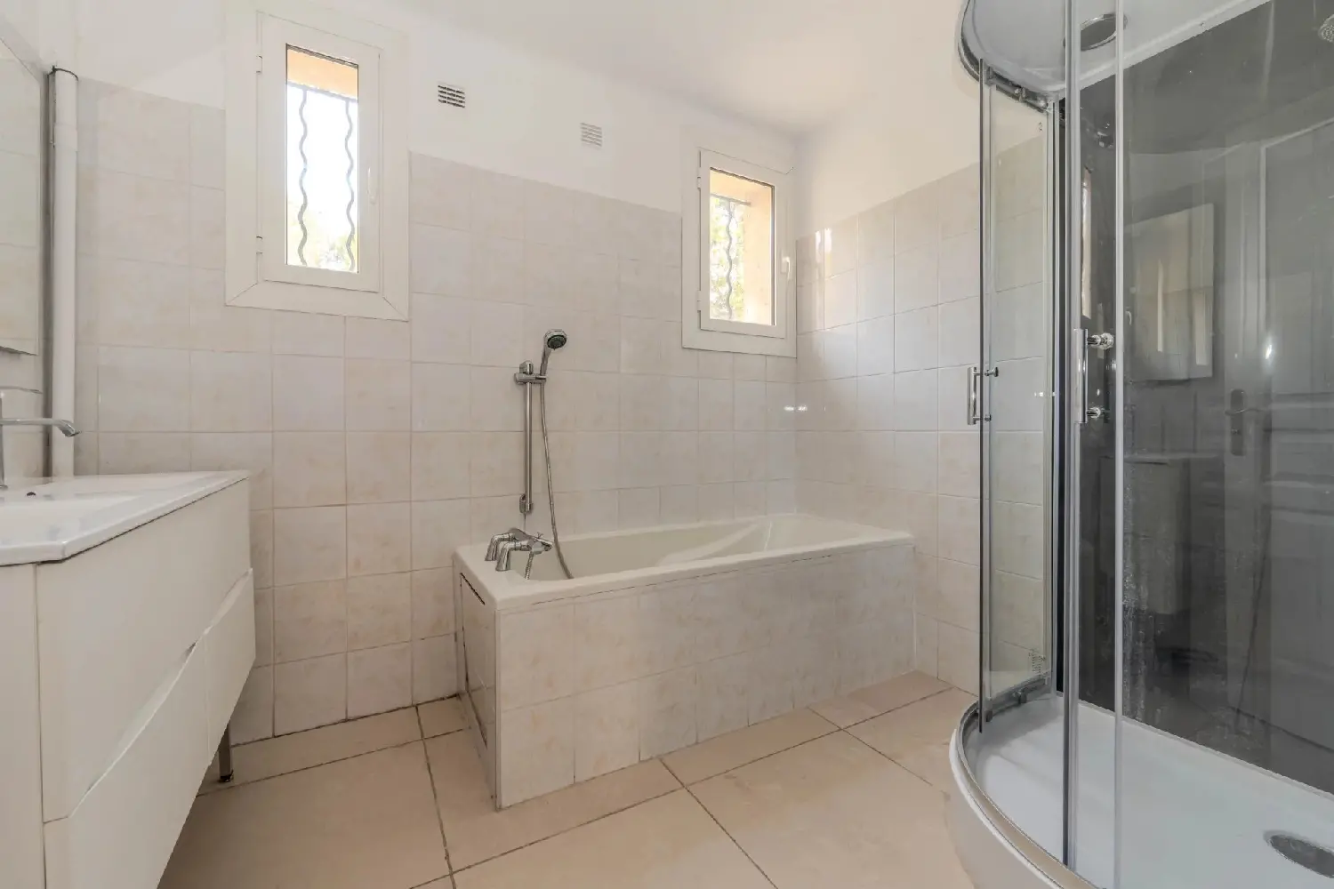  for sale villa Aix-en-Provence Bouches-du-Rhône 8