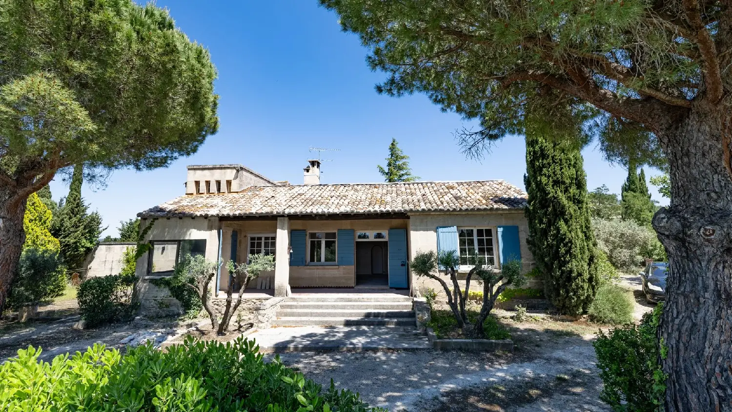  te koop villa Fontvieille Bouches-du-Rhône 2