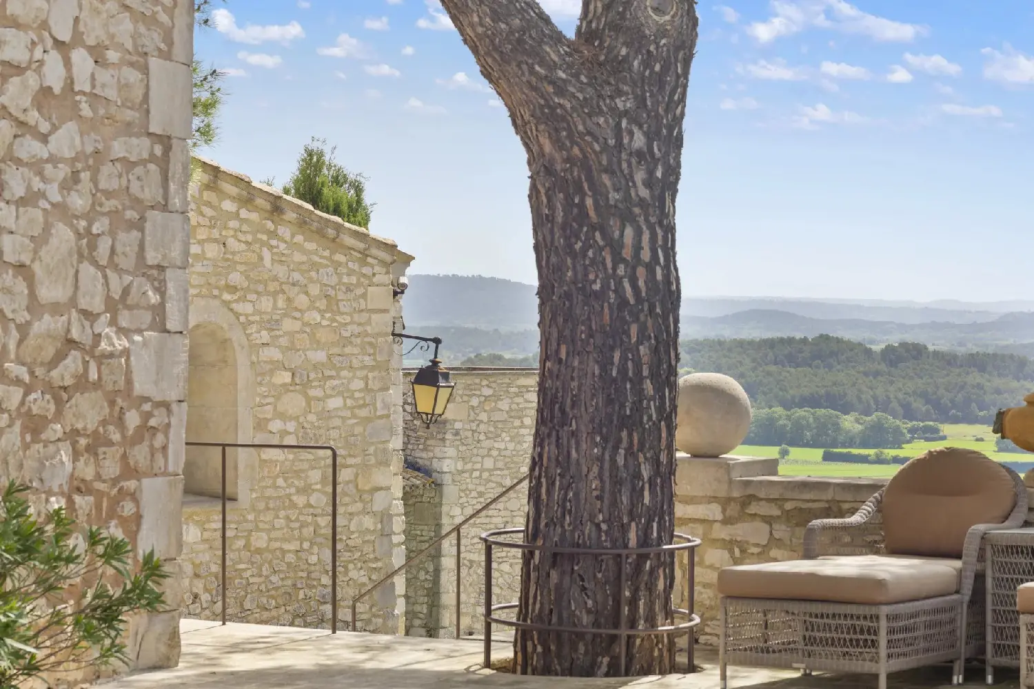  te koop villa Joucas Vaucluse 2