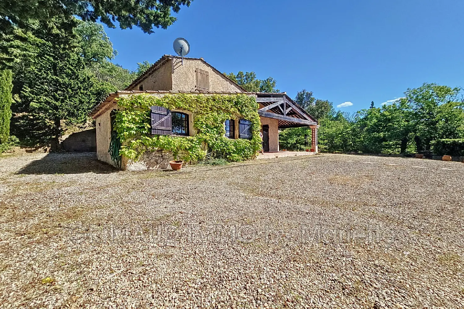  for sale villa La Garde-Freinet Var 1