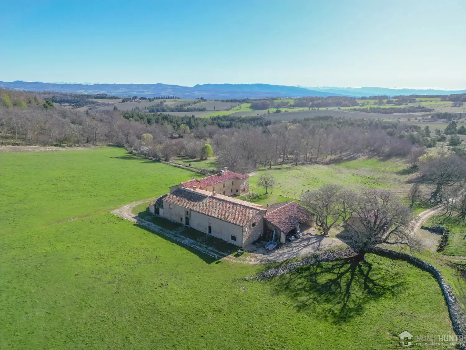  te koop villa Lagarde-d'Apt Vaucluse 2
