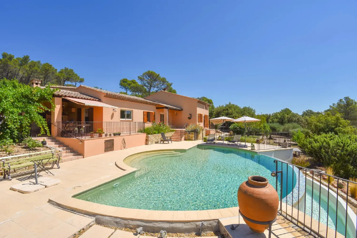  kaufen Villa Lorgues Var 4