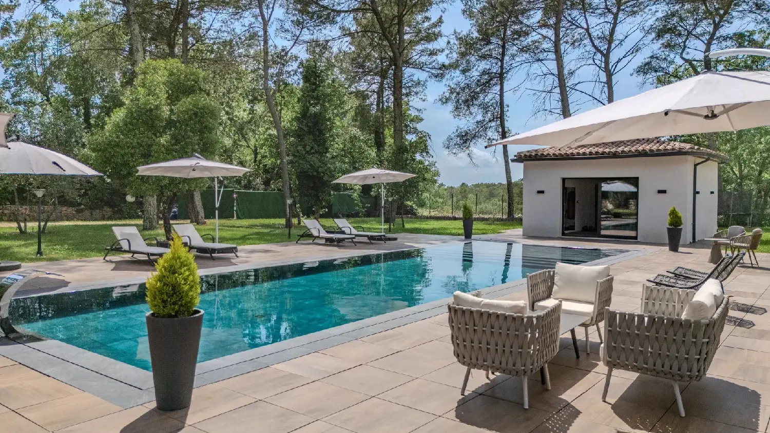  for sale villa Mons Var 3