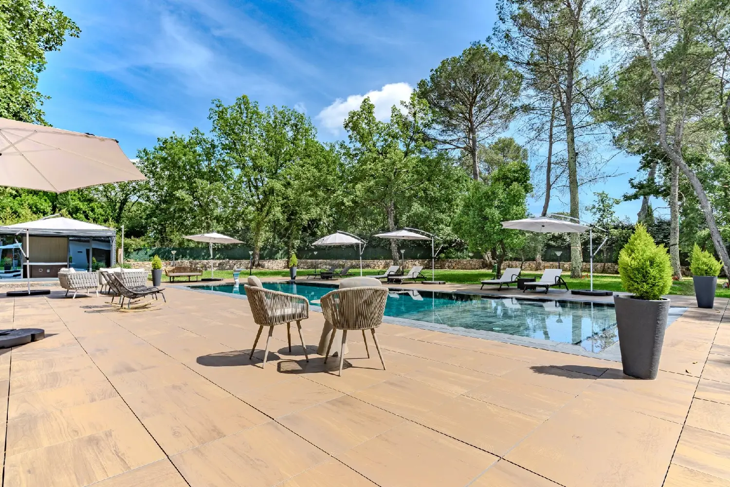  for sale villa Mons Var 7
