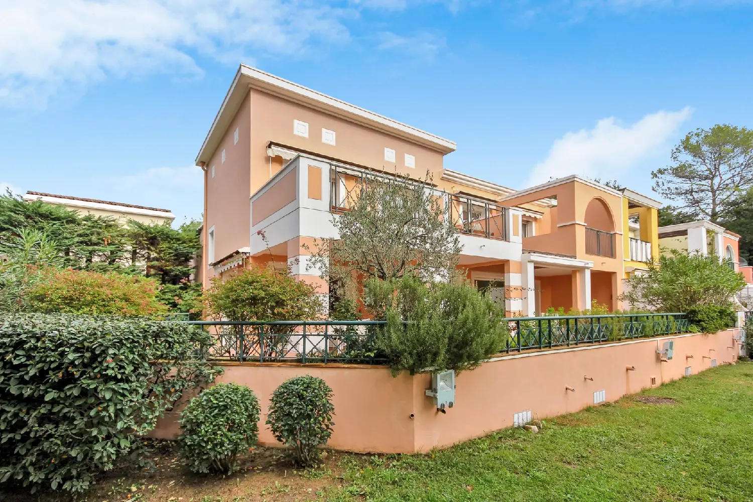  kaufen Villa Mougins Alpes-Maritimes 2