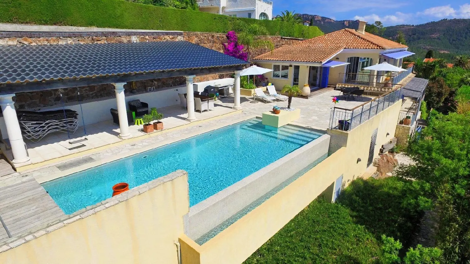  te koop villa Théoule-sur-Mer Alpes-Maritimes 3