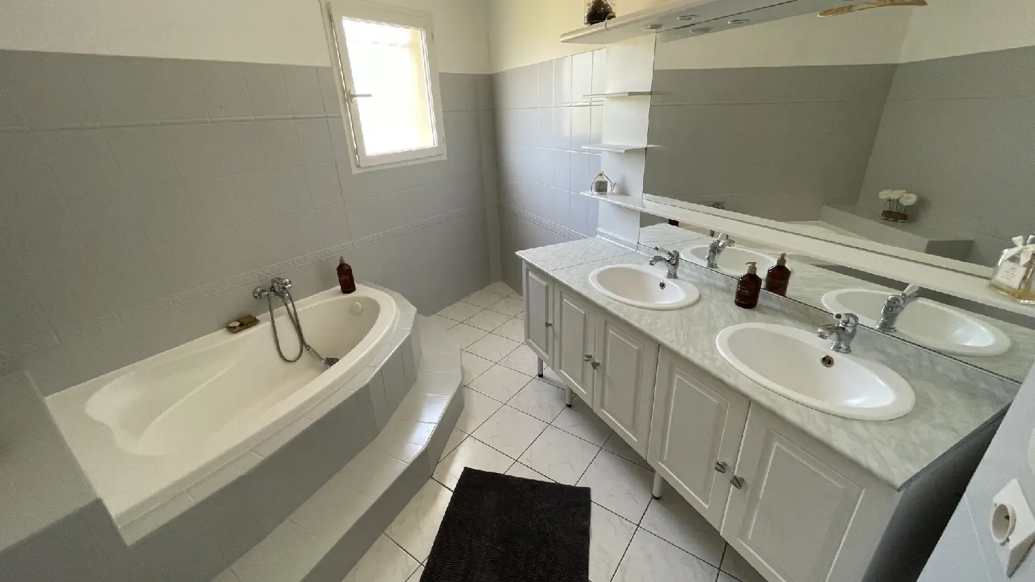  en venta villa Thuré Vienne 5