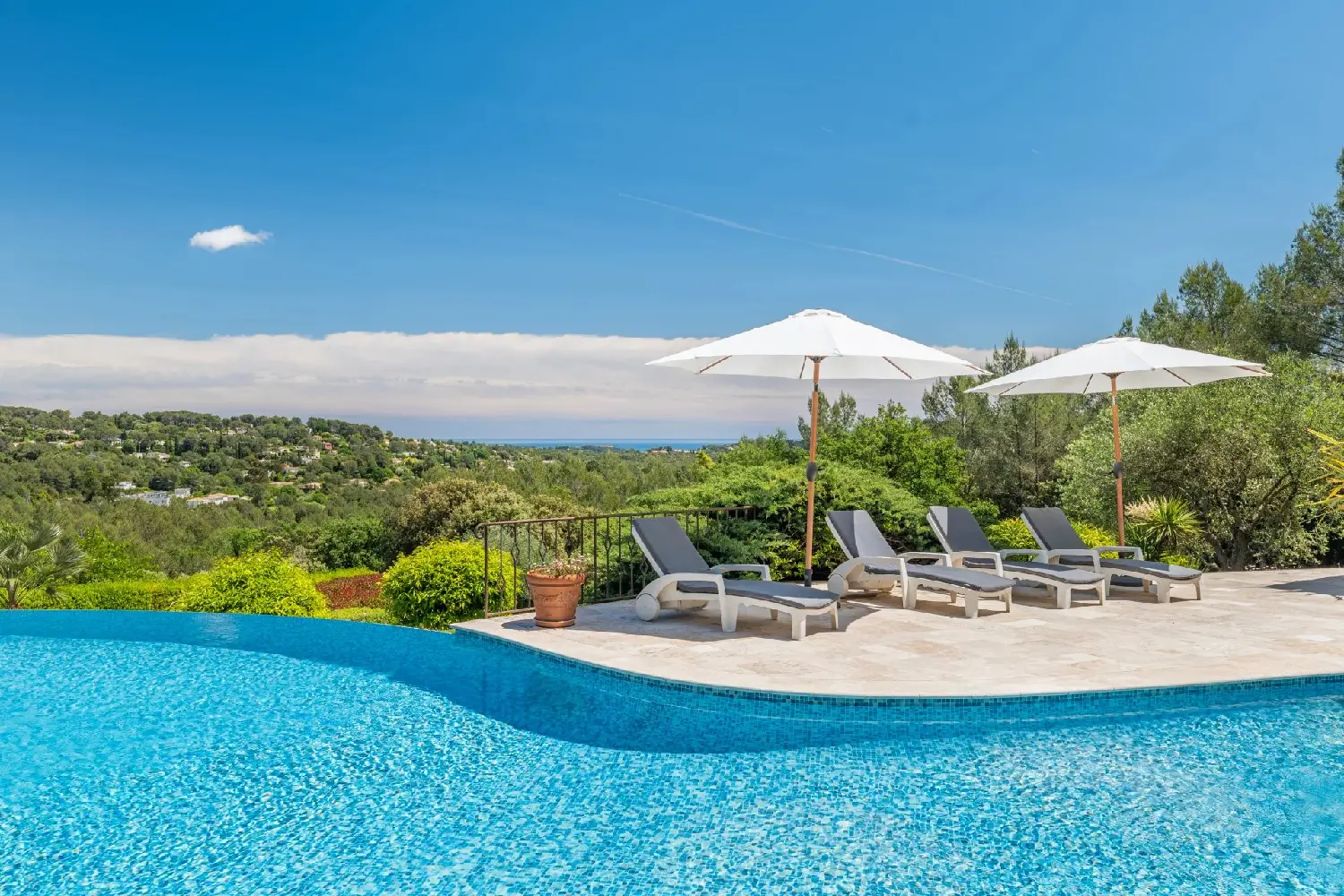  te koop villa Valbonne Alpes-Maritimes 4
