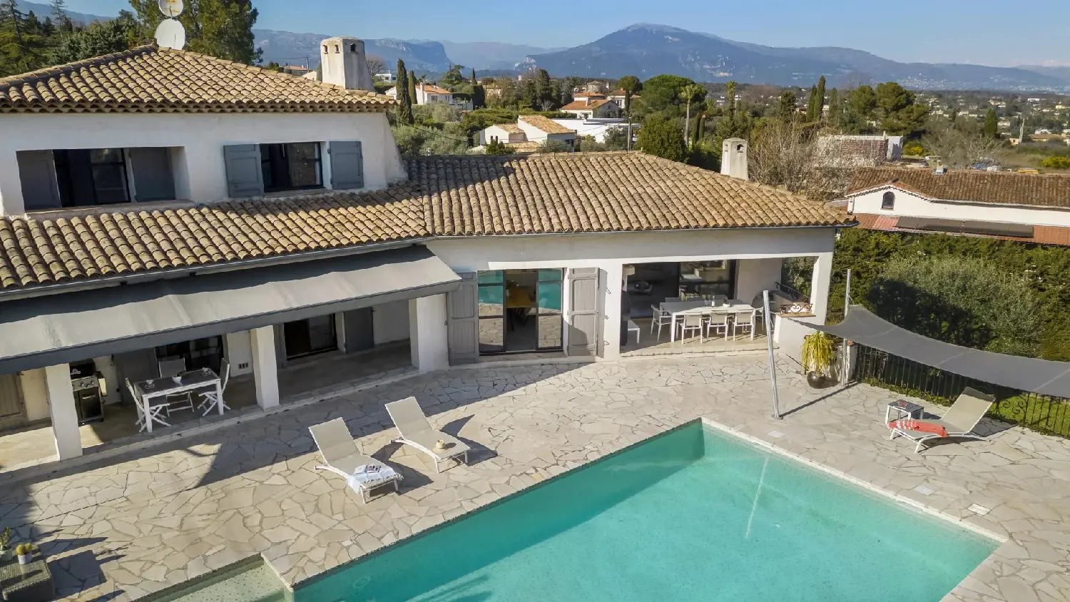  te koop villa Valbonne Alpes-Maritimes 2