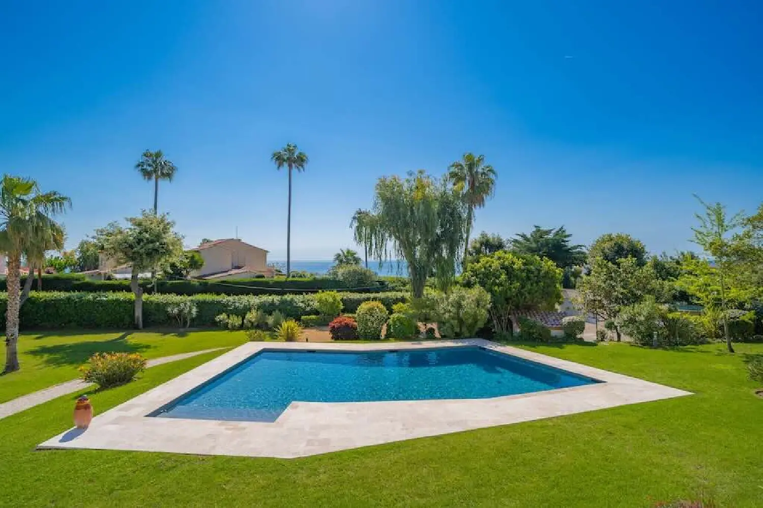  for sale villa Vallauris Alpes-Maritimes 1