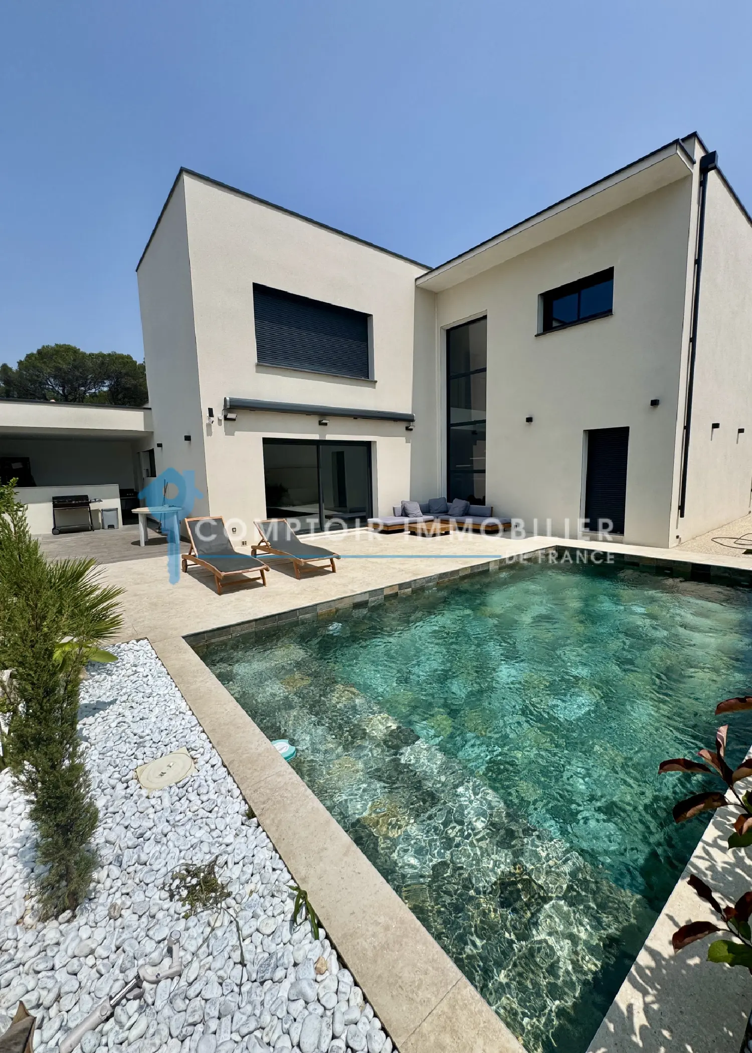  à vendre villa Vergèze Gard 1