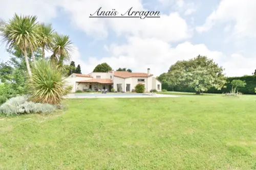 Villeneuve-sur-Lot Lot-et-Garonne villa foto 7089429