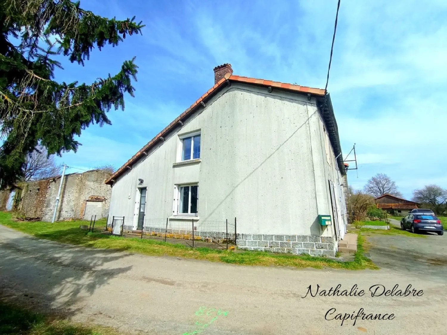  te koop dorpshuis Beaulieu-sous-Parthenay Deux-Sèvres 2