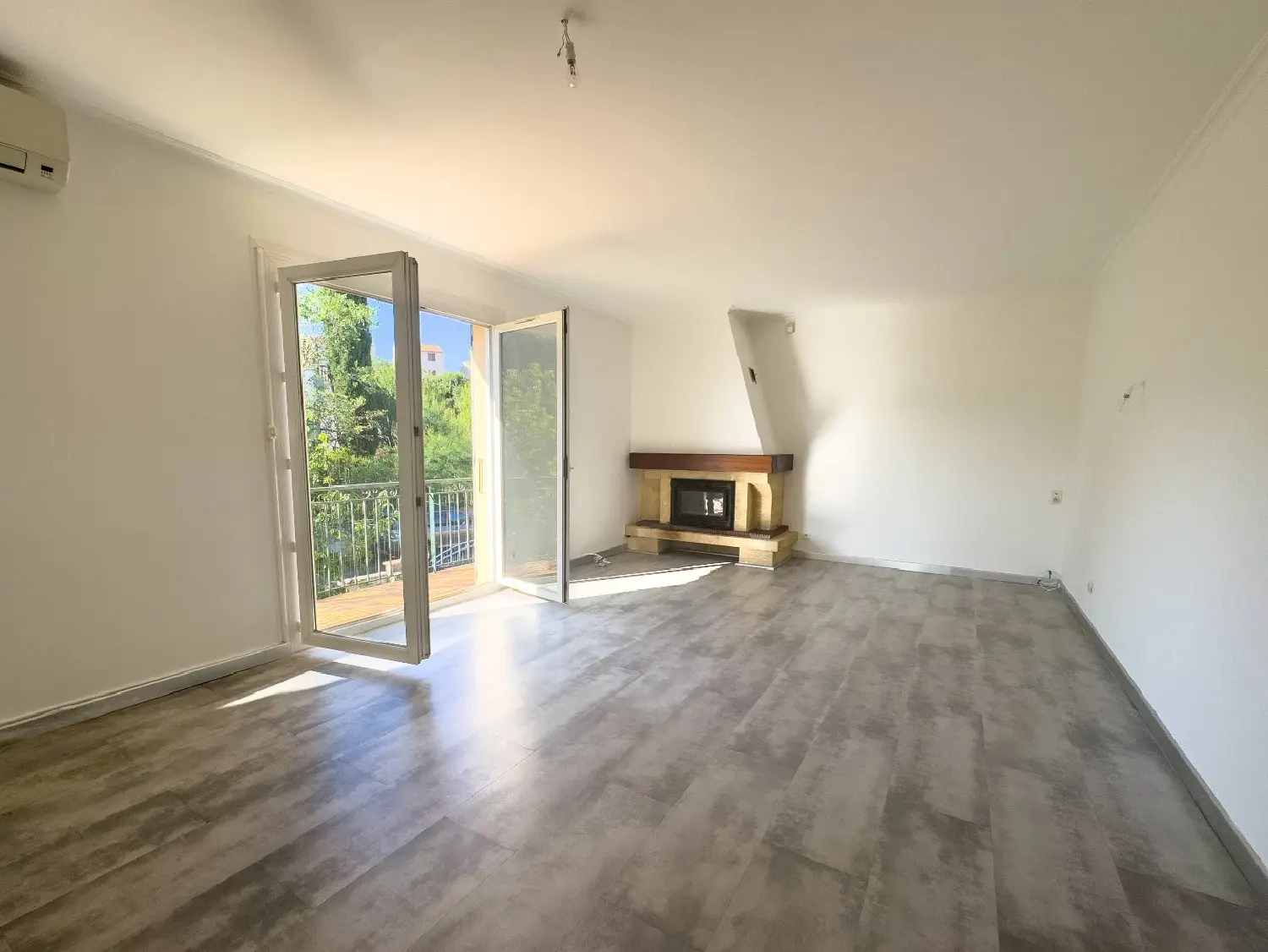 en venta casa de pueblo Boujan-sur-Libron Hérault 2