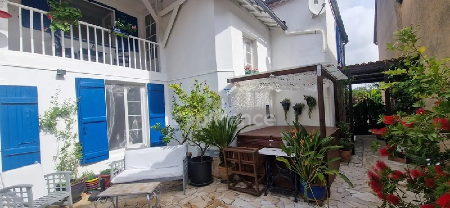  en venta casa de pueblo Campagne-d'Armagnac Gers 2
