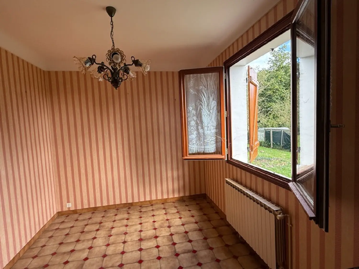  à vendre maison de village Dun-le-Palestel Creuse 8