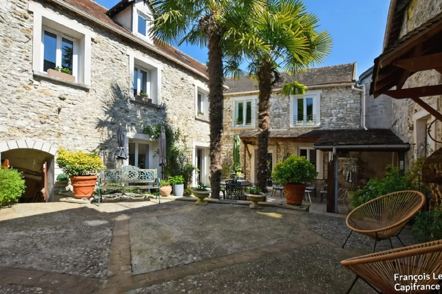  à vendre maison de village Guerville Yvelines 3